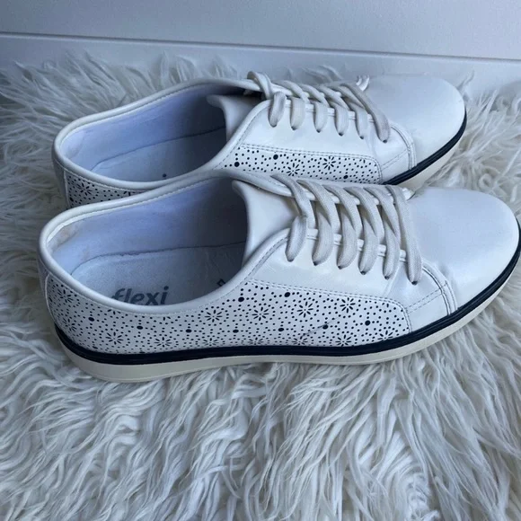 Women's Preppy Menswear Inspired Lace Up Tennis Shoe Sneaker Casual Loafer 7.5 - Picture 5 of 7